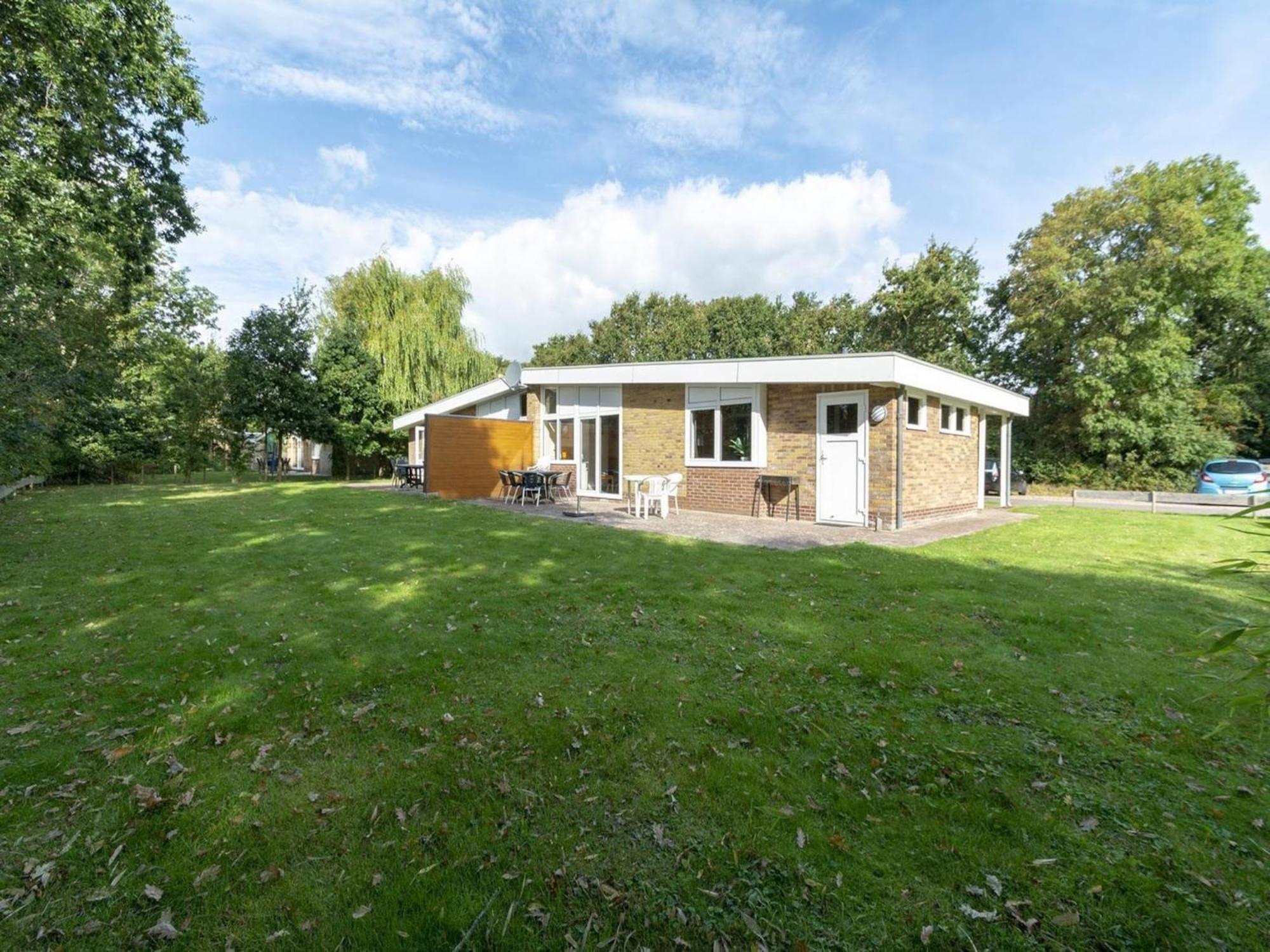 Holiday Home With Fabulous Garden Sint Maartensvlotbrug Exterior foto