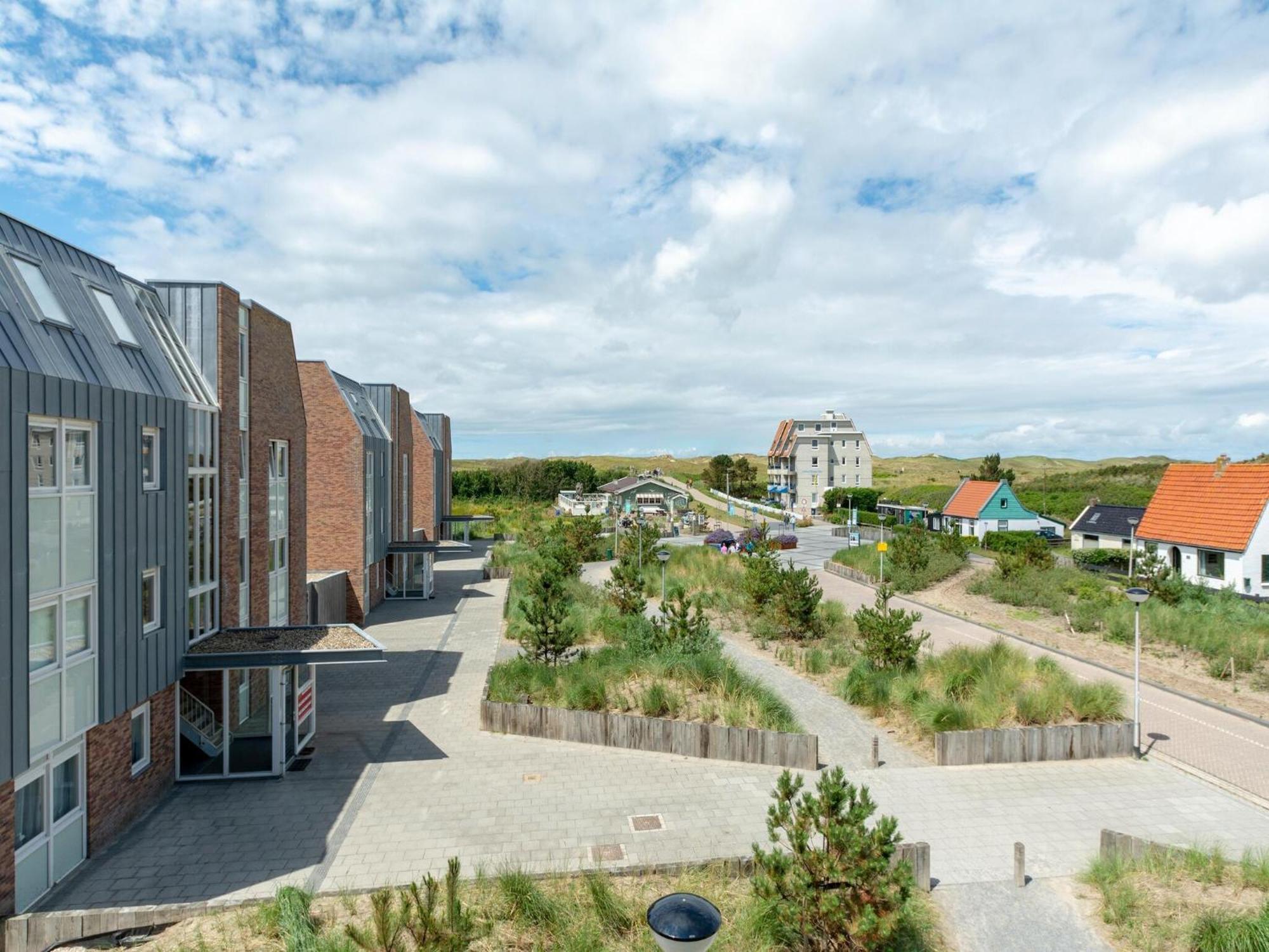 Holiday Home With Fabulous Garden Sint Maartensvlotbrug Exterior foto